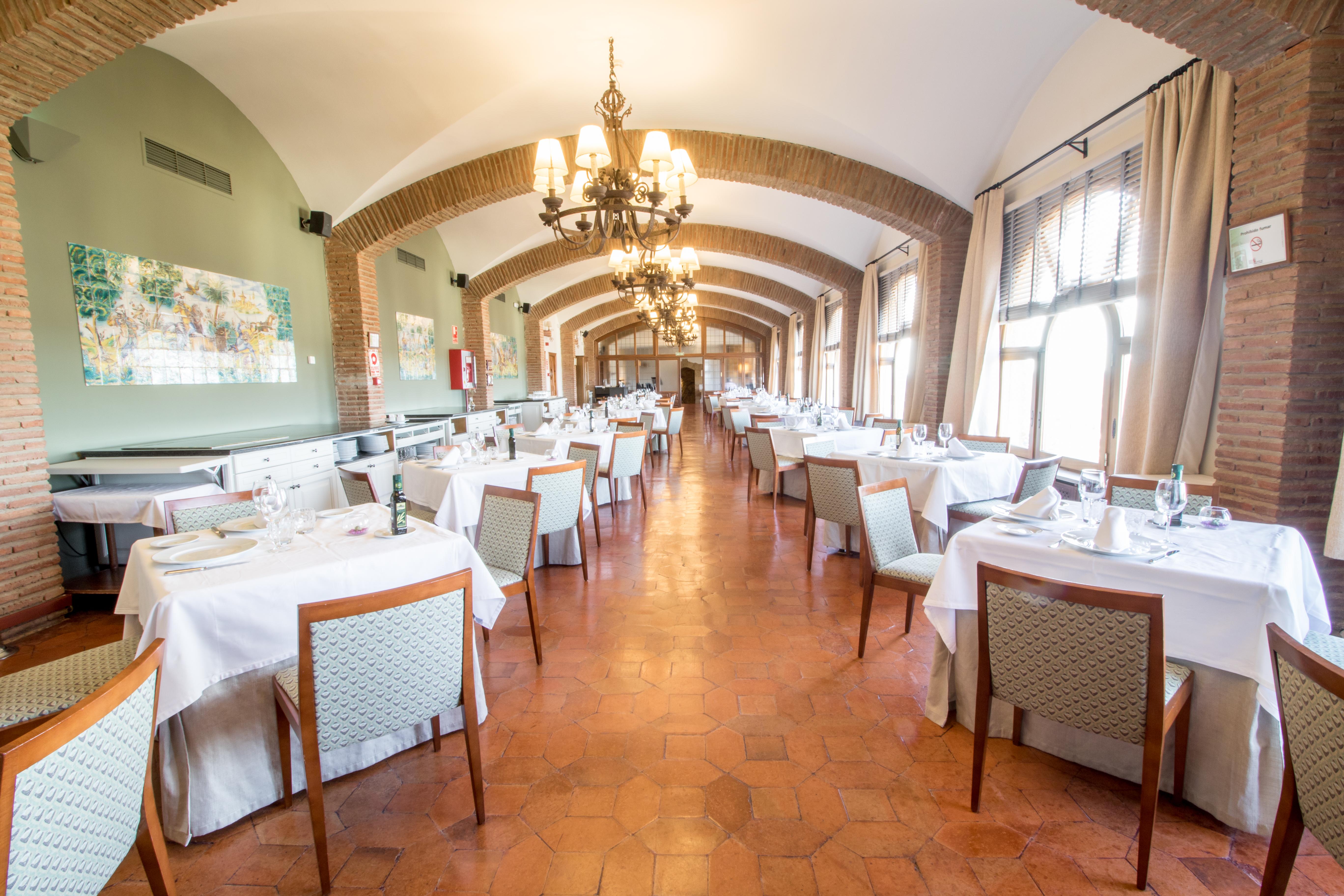 Parador De Бенавенте Екстериор снимка