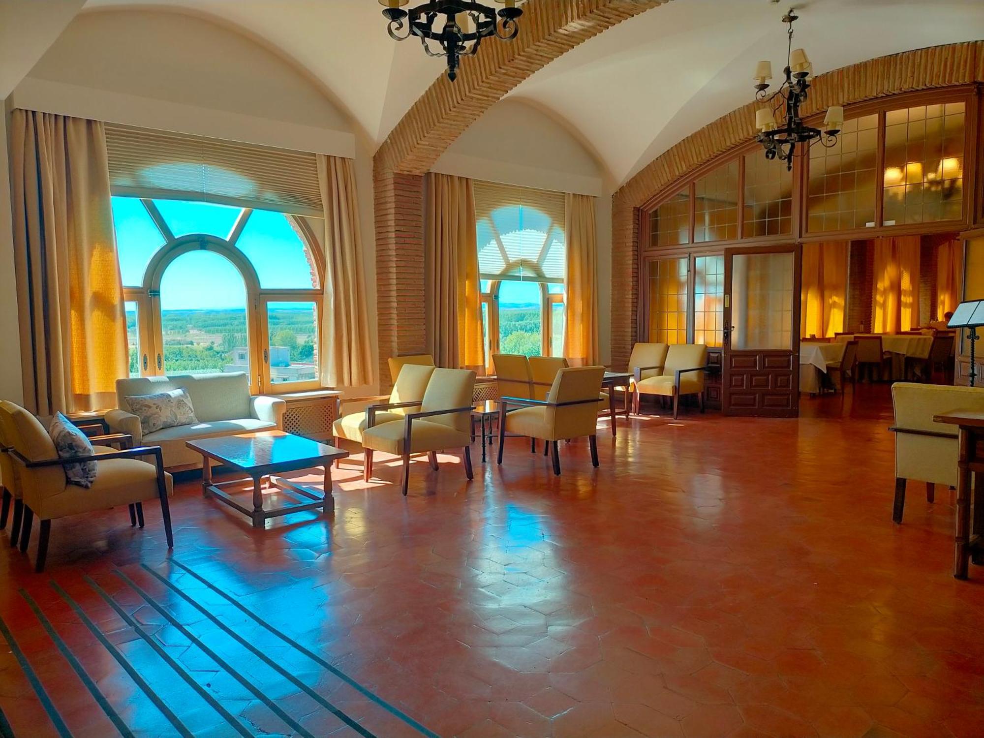 Parador De Бенавенте Екстериор снимка