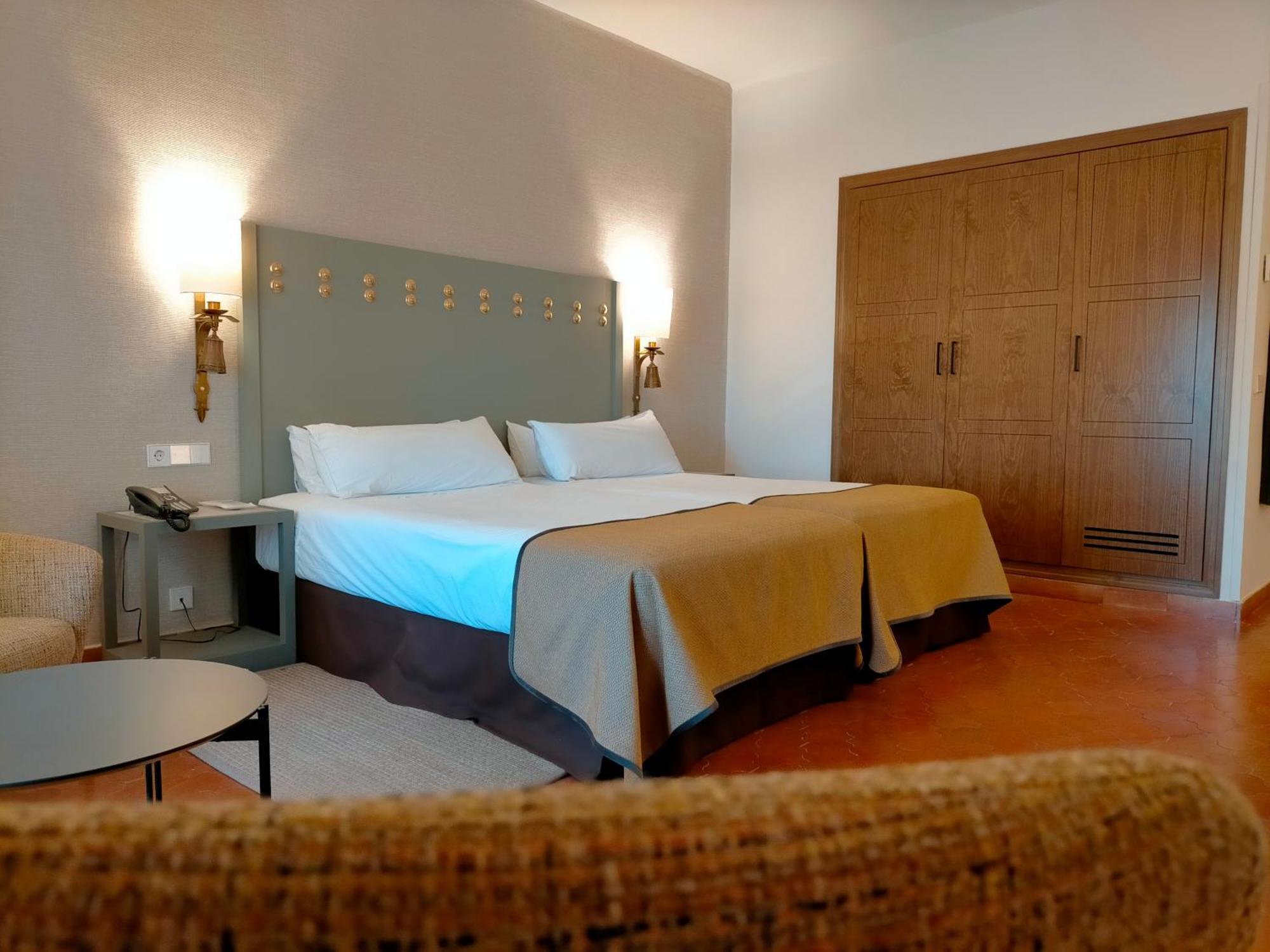Parador De Бенавенте Екстериор снимка